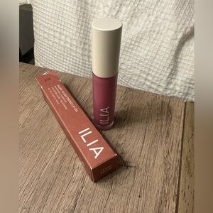 ILIA Balmy Gloss Tinted Lip Oil in Maybe Violet